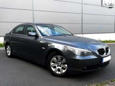 BMW 523