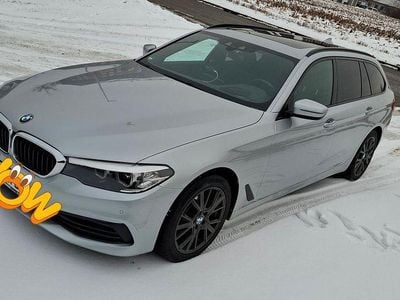 Gebraucht BMW 520 Sport Line 190 PS (139 kW) 2019 Silber Kombi