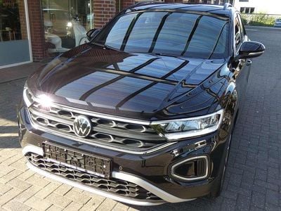 Neu VW T-Roc Goal 150 PS (110 kW) 2025 Deep black perleffekt metallic SUV