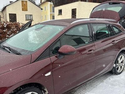 Rot Gebraucht 2018 Opel Astra Kombi | 13.590 € (Fairer Preis)