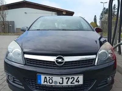 Gebraucht Opel Astra GTC Sport 116 PS (85 kW) 2008 Schwarz Limousine