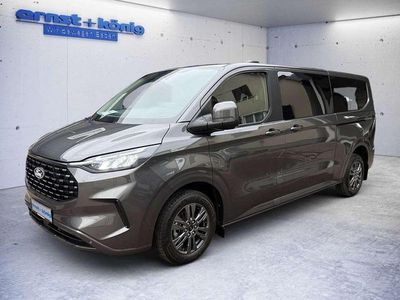 Second-hand Ford Tourneo Titanium 136 CP (100 kW) 2025 Gri Monovolum