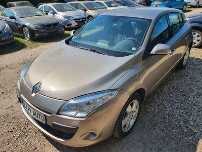 Gebraucht Renault Mégane Dynamique 110 PS (80 kW) 2010 Stone Limousine