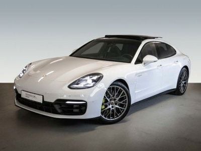 Porsche Panamera 4S