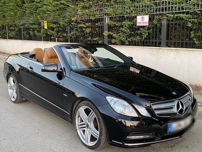 Mercedes E200