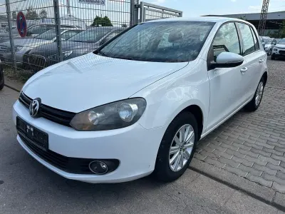 Gebraucht VW Golf VII Trendline 86 PS (63 kW) 2012 Weiß Limousine