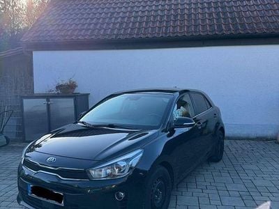 Gebraucht Kia Rio Platinum Edition 120 PS (88 kW) 2017 Schwarz Limousine