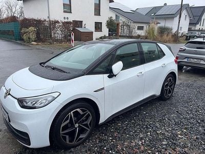 Gebraucht VW ID.3 Pro 150 kW (204 PS) 2023 Weiß Kleinwagen