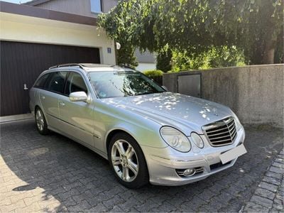 Mercedes E220