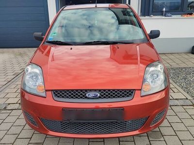 gebraucht Ford Fiesta 1.4 TDCi Ambiente Ambiente