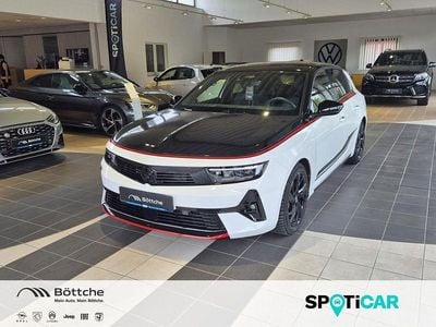 Gebraucht Opel Astra GS Line 179 PS (131 kW) 2022 Jade weiss/arktis weiss Limousine