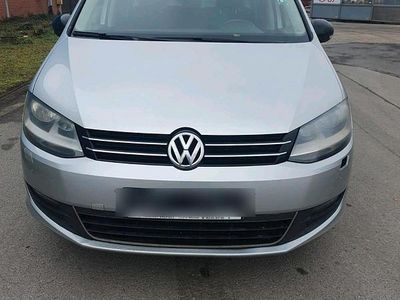 VW Sharan