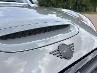 Grau Gebraucht 2022 Mini John Cooper Works Cabriolet Cabrio | 31.500 € (Fairer Preis)