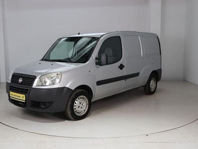 Gebraucht Fiat Doblò 75 PS (55 kW) 2009 Silber Van / Kleinbus