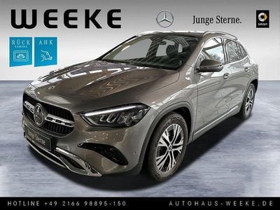 Grau Gebraucht 2024 Mercedes GLA180 Progressive SUV | 38.426 € (Fairer Preis)
