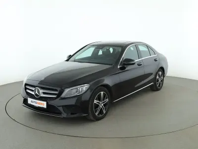Gebraucht Mercedes C180 Avantgarde 156 PS (114 kW) 2020 Schwarz Limousine