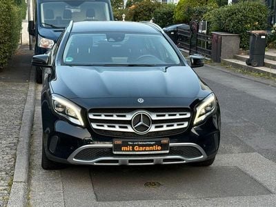 Mercedes GLA180