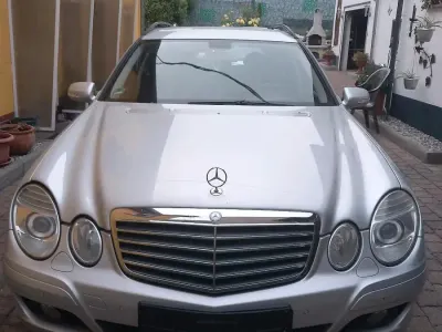 Gebraucht Mercedes C220 190 PS (139 kW) 2007 Silber Kombi