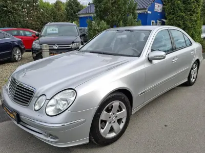 Gebraucht Mercedes E200 Avantgarde 163 PS (119 kW) 2004 Silber Limousine