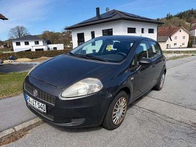 Gebraucht Fiat Grande Punto Dynamic 77 PS (56 kW) 2009 Kleinwagen