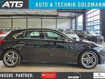 Kosmosschwarz Gebraucht 2023 Mercedes A200 AMG line Limousine | 28.950 € (Guter Preis)