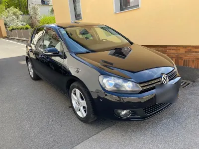 Gebraucht VW Golf VI Team 80 PS (58 kW) 2010 Schwarz Kleinwagen