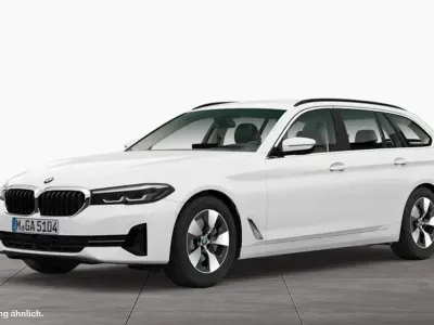 Gebraucht BMW 520 Efficient Dynamics 190 PS (139 kW) 2023 Weiß Limousine