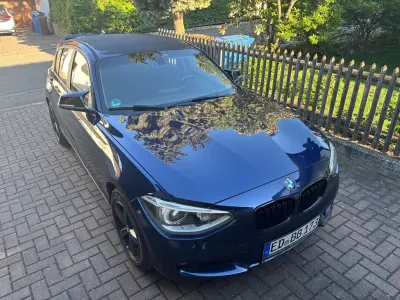 Gebraucht BMW 118 Sport Line 143 PS (105 kW) 2012 Schwarz Kleinwagen