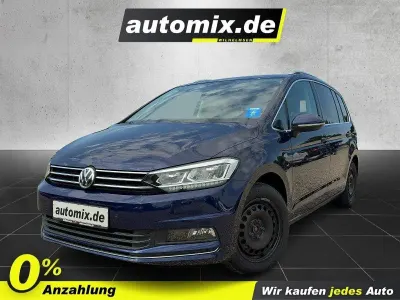Gebraucht VW Touran Highline 150 PS (110 kW) 2019 Blau Van / Kleinbus