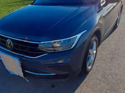 Używany VW Tiguan 150 KM (110 kW) 2022 Szary SUV
