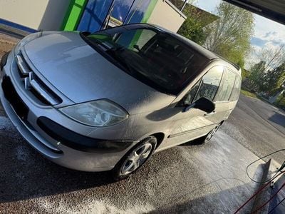 Citroën C8