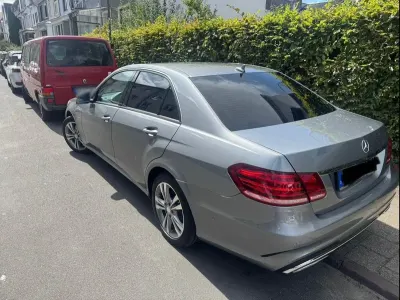 Gebraucht Mercedes E250 204 PS (150 kW) 2009 Grau Limousine