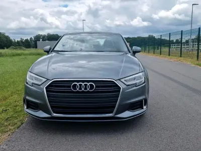Gebraucht Audi A3 Ambiente 110 PS (80 kW) 2016 Grau Limousine