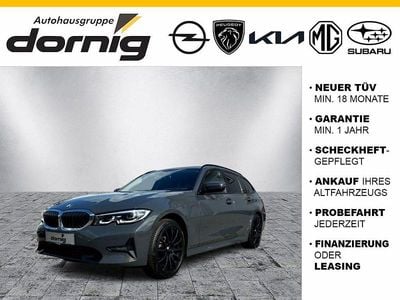 Grau Gebraucht 2022 BMW 320 Sport Line Kombi | 29.240 € (Fairer Preis)