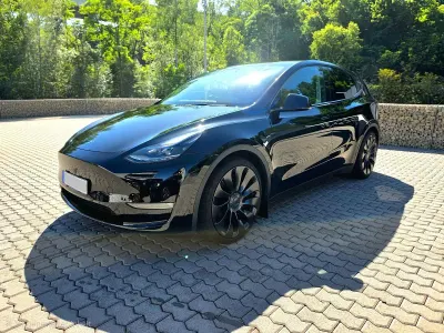 Gebraucht Tesla Model Y Performance 392 kW (534 PS) 2022 Schwarz SUV