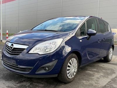 Gebraucht Opel Meriva Design Edition 101 PS (74 kW) 2011 Blau Van / Kleinbus