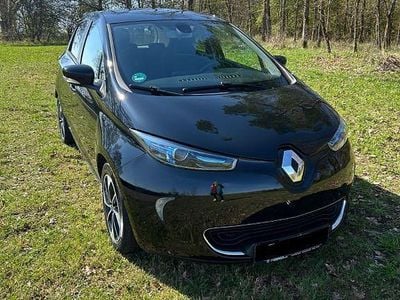 Second-hand Renault Zoe Intens 67 kW (92 CP) 2017 Negru Hatchback