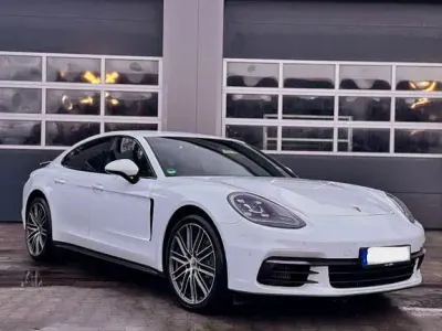 Gebraucht Porsche Panamera 4S 421 PS (309 kW) 2017 Weiß Kleinwagen