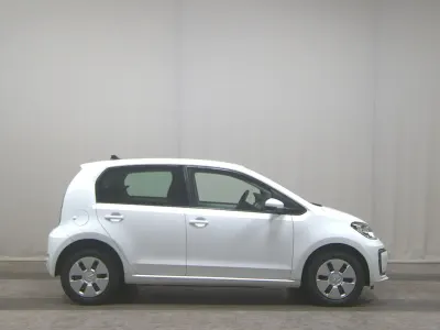 Gebraucht VW e-up! 61 kW (83 PS) 2021 Weiss Kleinwagen