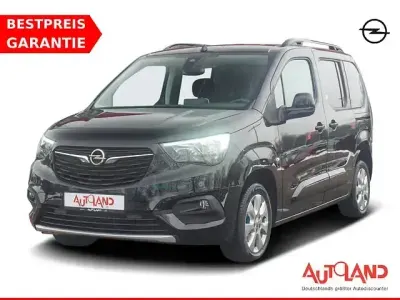 Używany Opel Combo 130 KM (95 kW) 2022 Czarny Minivan