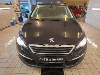 Gebraucht Peugeot 308 Style 110 PS (80 kW) 2016 Schwarz Limousine