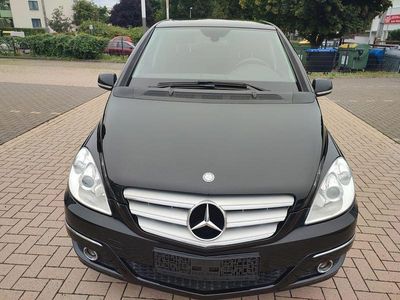 Mercedes B180