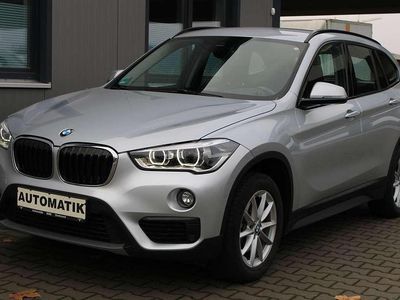 Gebraucht BMW X1 Advantage 150 PS (110 kW) 2016 Glaciersilber SUV
