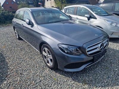 Mercedes E200