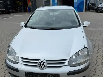 Gebraucht VW Golf IV 116 PS (85 kW) 2004 Silber Kleinwagen