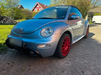 Gebraucht VW New Beetle 102 PS (75 kW) 2004 Blau Kleinwagen