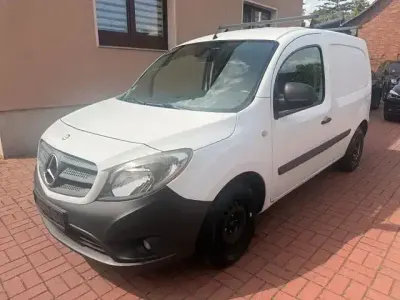 Gebraucht Mercedes Citan 108 75 PS (55 kW) 2013 Arktikweiss Van / Kleinbus