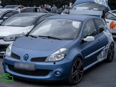 Gebraucht Renault Clio II 197 PS (144 kW) 2009 Blau Limousine