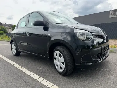 Gebraucht Renault Twingo Intens 69 PS (50 kW) 2018 Schwarz Kleinwagen