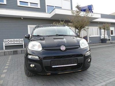 Second-hand Fiat Panda Lounge 69 CP (50 kW) 2013 Negru Hatchback